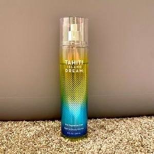 Bath & Body Works Women’s Tahiti Island Dream Body Mist